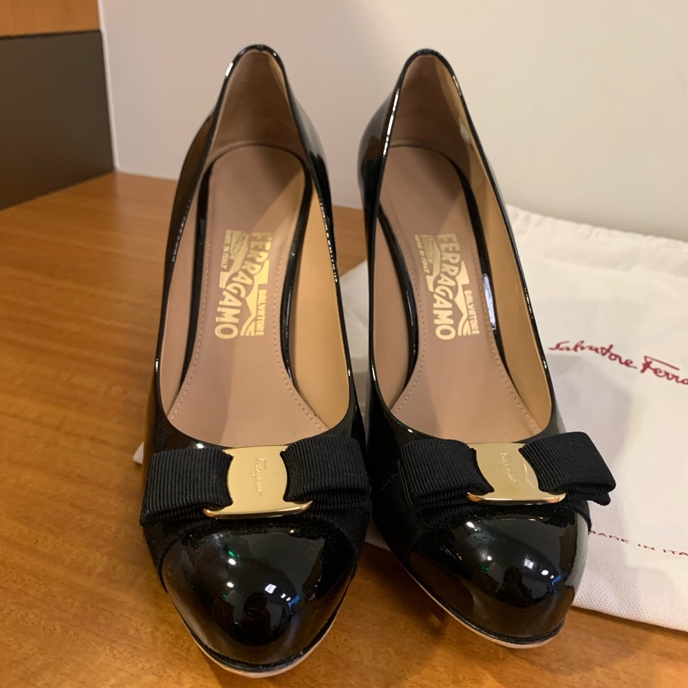 Salvatore Ferragamo Leather Black High-Heels